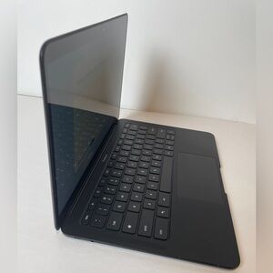 Google PixelBook Go 13.3" Touch Screen 5-8200Y 1.3GHz 16GB ram 128GB SSD Laptop